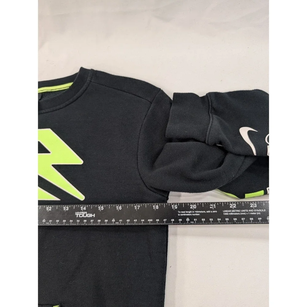 Nike Russell‎ Wilson 3BRAND Crew Youth Large 12-13 Yrs Black Graphic Sweatshirt